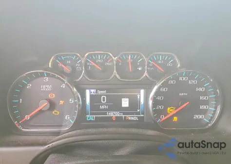 2018 Chevrolet Tahoe K1500 Premier z USA, uszkodzony, nr VIN 1GNSKCKJ8JR167608